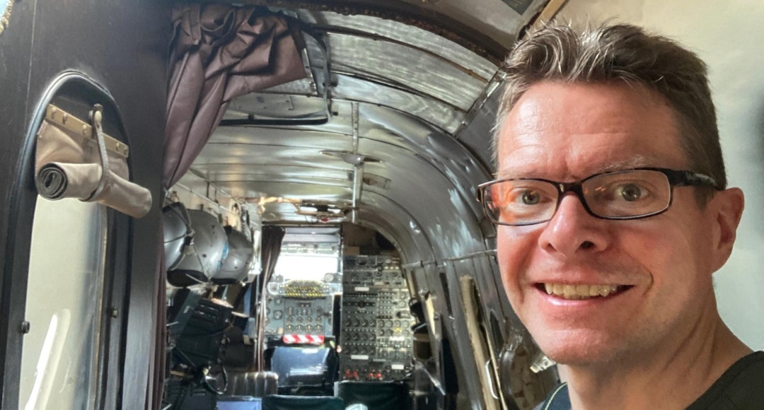 Motor Presse Stuttgart befördert Patrick Hoeveler zum „Flug Revue ...